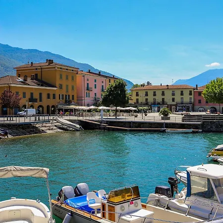 Vela Mit Dachterrasse *